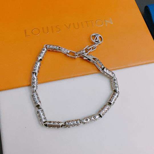 Picture of LV Bracelet _SKULVbracelet08ly12911043